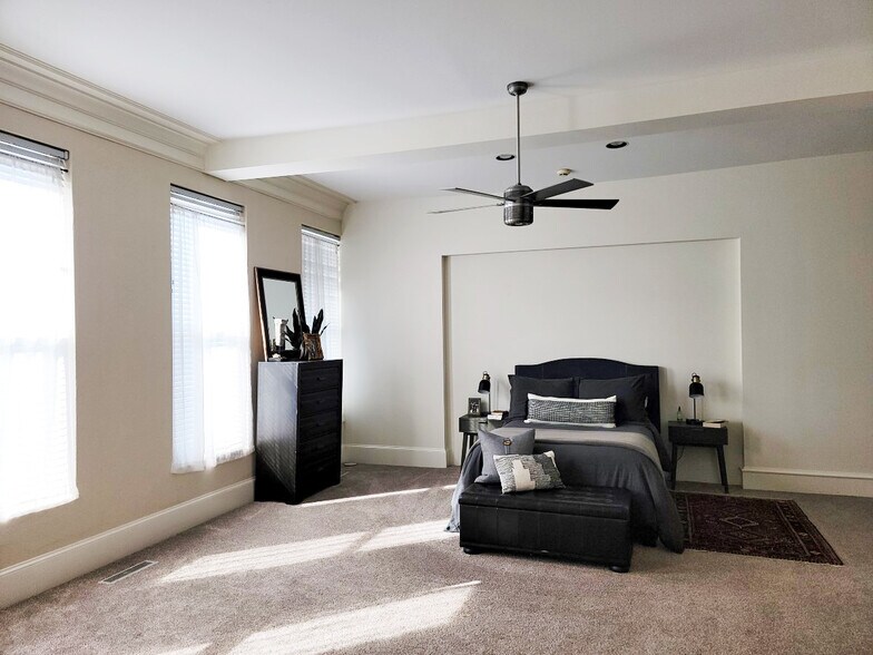 More Photos Of 520-524 Front St, Natchitoches Storefront Retail Residential For Sale