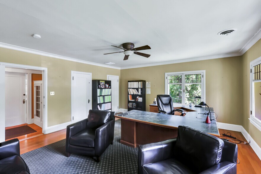 More Photos Of 820 W 7th Ave, Spokane Office Residential For Sale