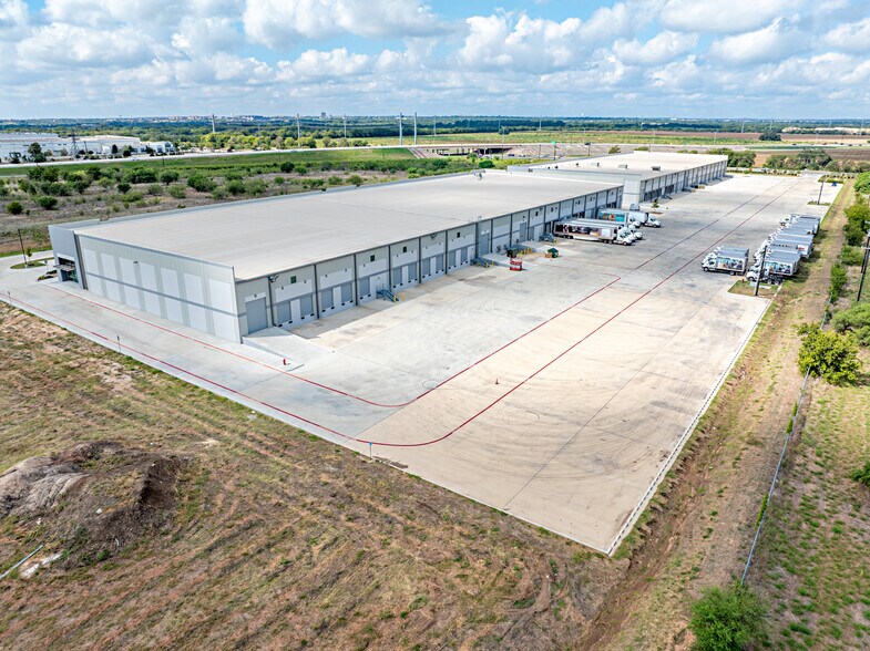 More Photos Of 438 S Callaghan Rd, San Antonio Unknown For Lease