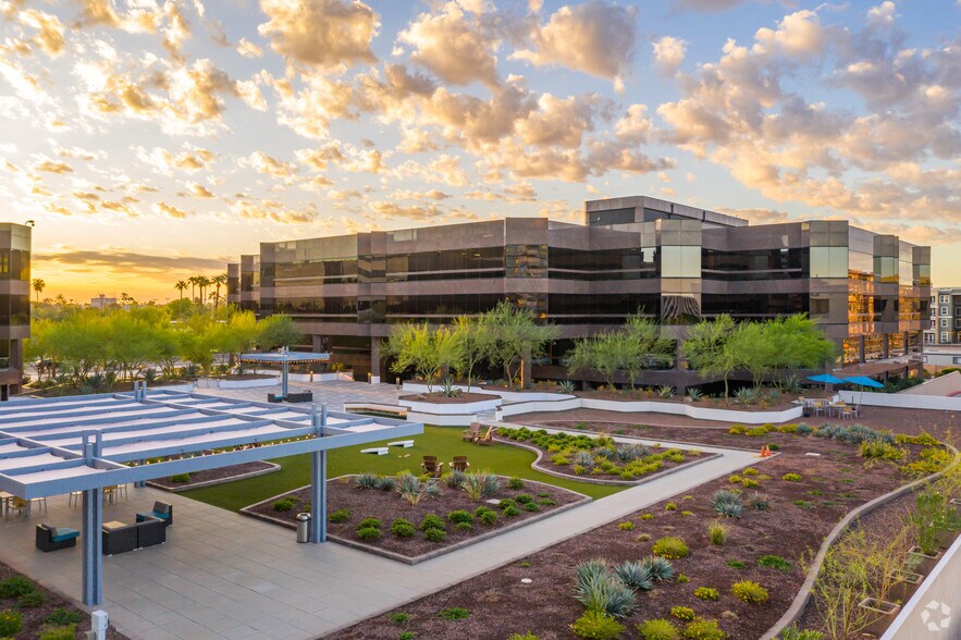 More Photos Of 4722 N 24th St, Phoenix Office For Lease