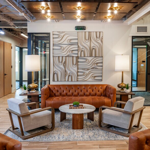 More Photos Of 1500 Waugh Dr, Houston Coworking Space