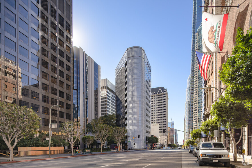 Primary Photo Of 888 W 6th St, Los Angeles Office For Lease