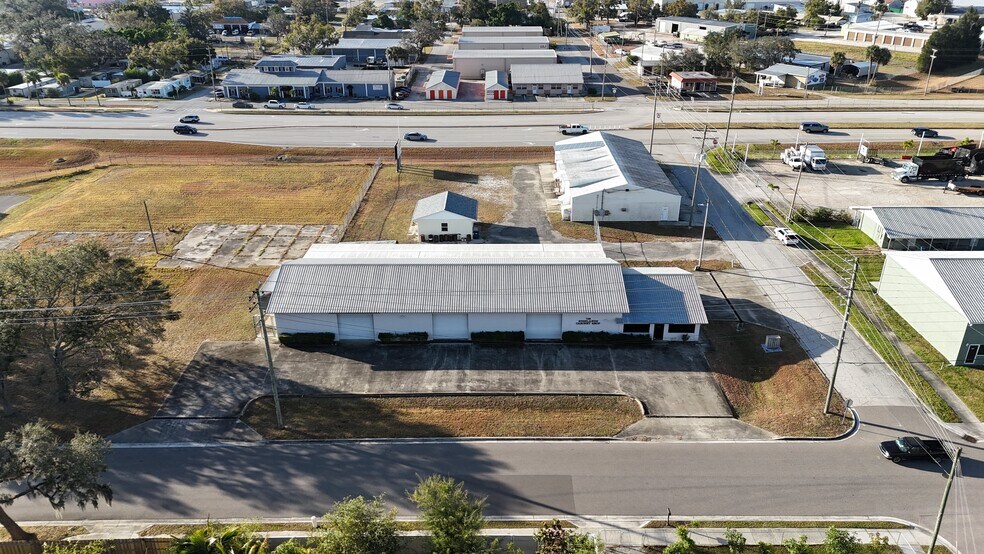 More Photos Of 739 Glenwood Ave, Sebring Manufacturing For Sale