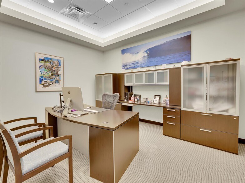 More Photos Of 2890 W State Road 84, Fort Lauderdale Office For Sale