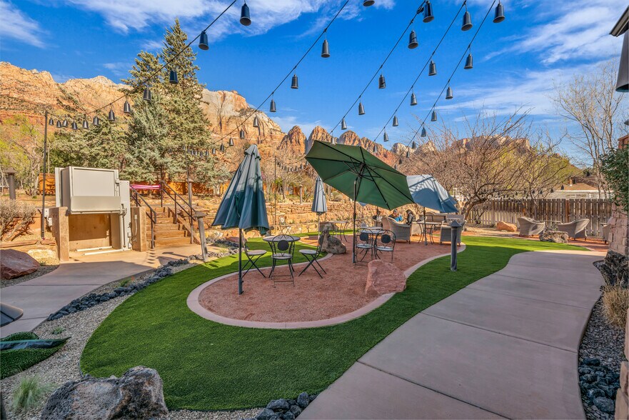 More Photos Of 1101 Zion Park Blvd, Springdale Specialty For Sale