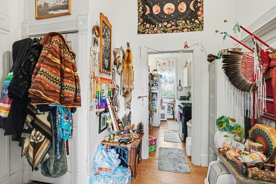 More Photos Of 1122 Caroline St, Fredericksburg Apartments For Sale