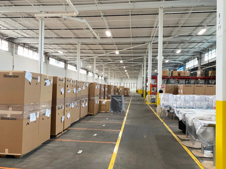 More Photos Of 2929 32nd St SE, Kentwood Manufacturing For Lease