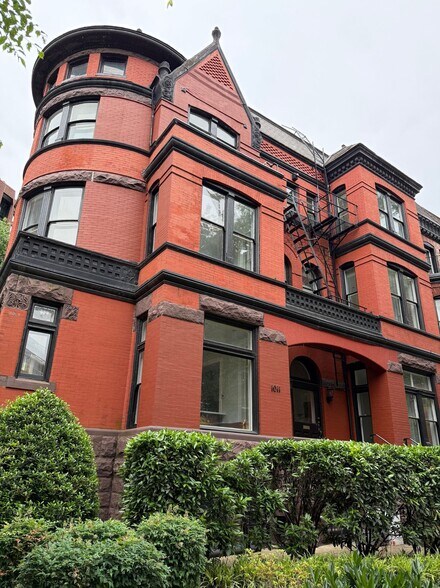 More Photos Of 1011 New Hampshire Ave NW, Washington Office For Sale