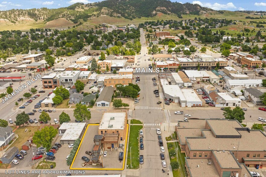 More Photos Of 701 N 5th St, Spearfish Restaurant For Sale