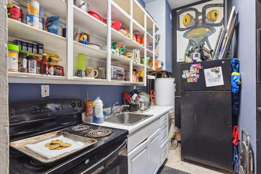 More Photos Of 7427 W Grandview Ave, Arvada Storefront For Sale