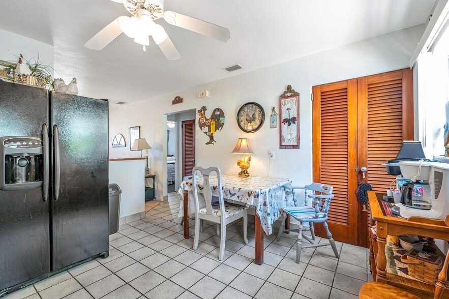 More Photos Of 1803 Gulf Blvd, Indian Rocks Beach Hotel For Sale