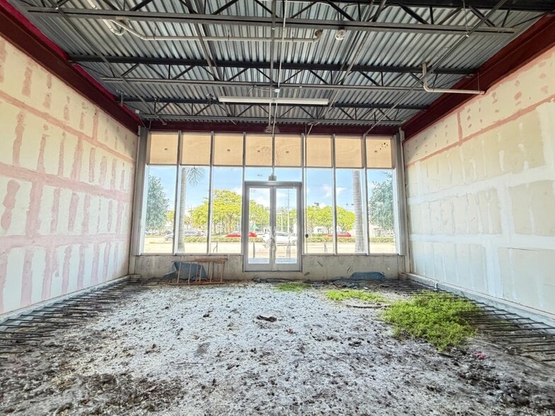 More Photos Of 1000-1100 E Hallandale Beach Blvd, Hallandale Beach Office For Sale