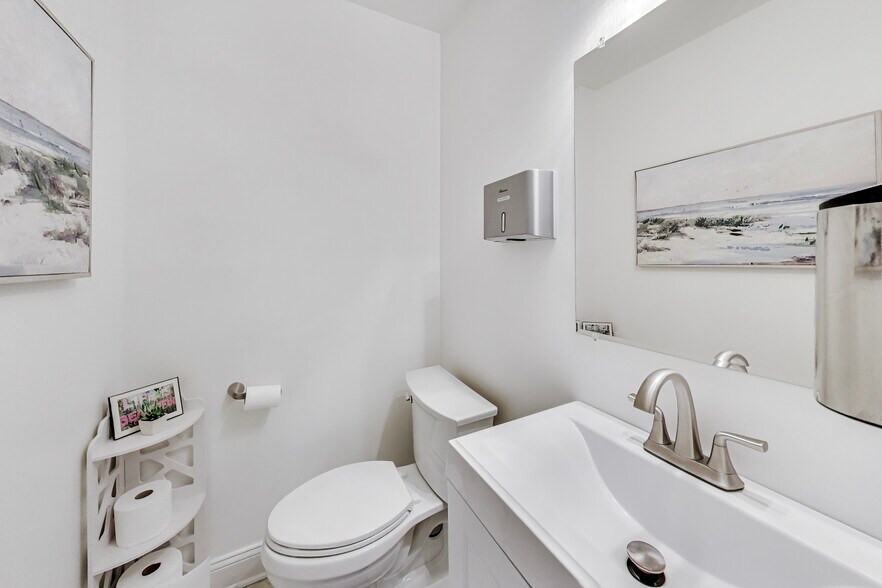 More Photos Of 5528A Hempstead Way, Springfield Office For Sale