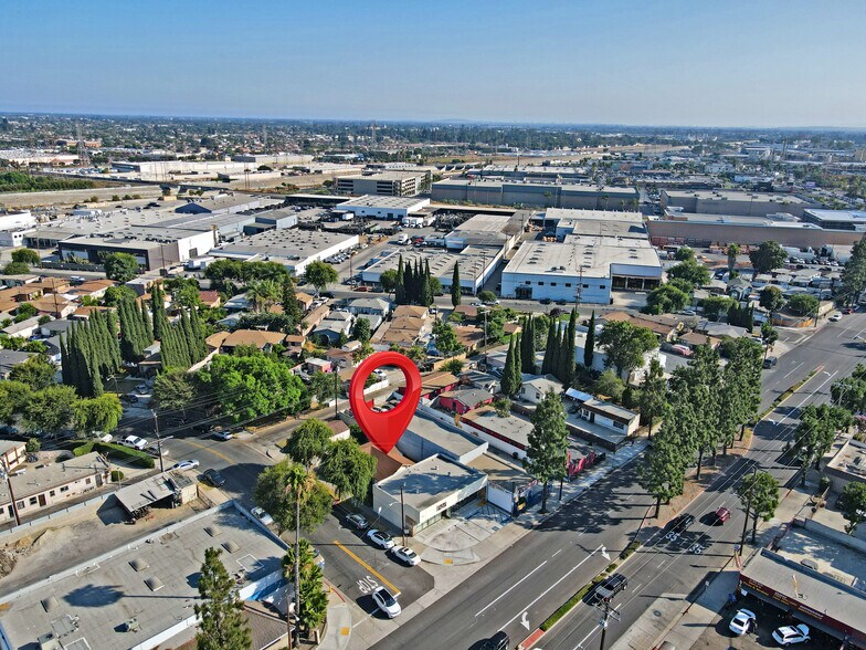 More Photos Of 8306 Garfield Ave, Bell Gardens Storefront Retail Residential For Sale