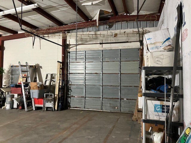 More Photos Of 4233-4247 El Prado Blvd, Tampa Storefront Retail Office For Lease