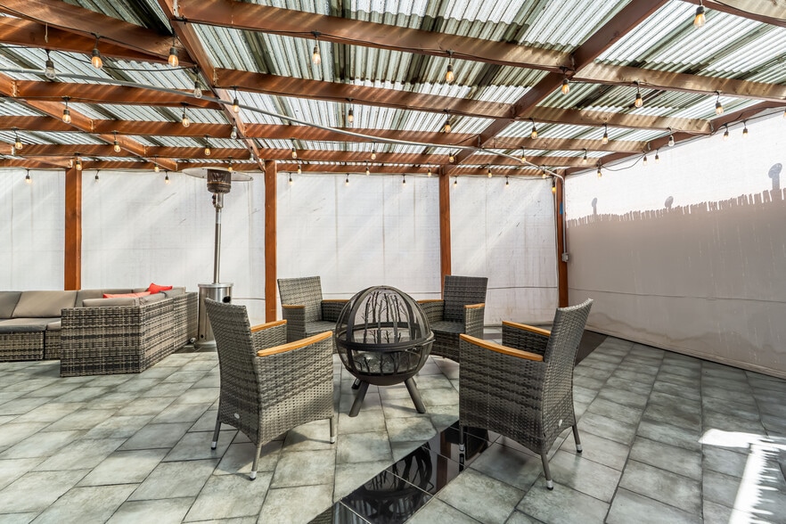 More Photos Of 2366 Main St, Ramona Office For Sale