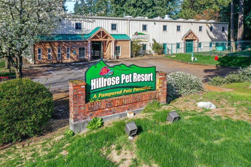 More Photos Of 2040 S 142nd St, Seatac General Retail For Sale