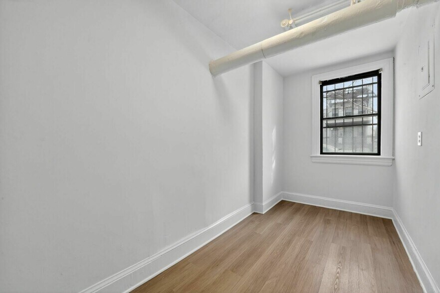 More Photos Of 5400 7th St NW, Washington Apartments For Sale