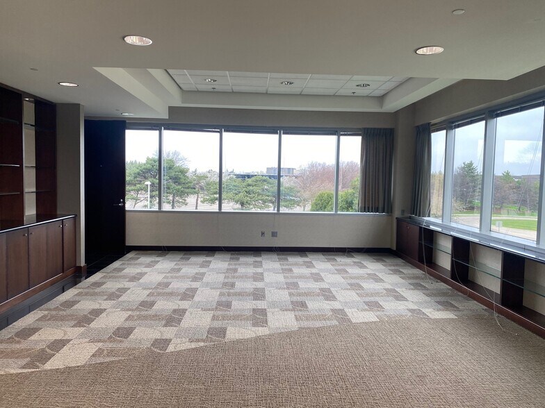 More Photos Of 5755 New King Ct, Troy Office For Sale