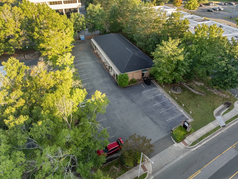 More Photos Of 861 Willow Dr, Chapel Hill Medical For Lease