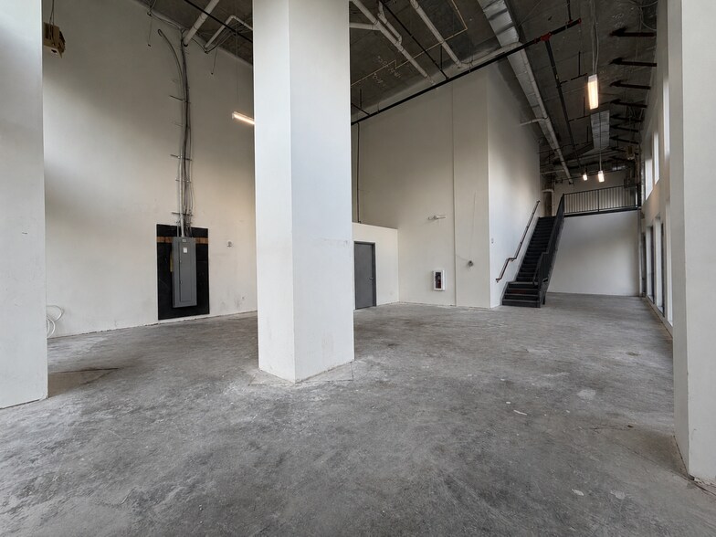 More Photos Of 55 JORDAN Ave, Jersey City Apartments For Lease
