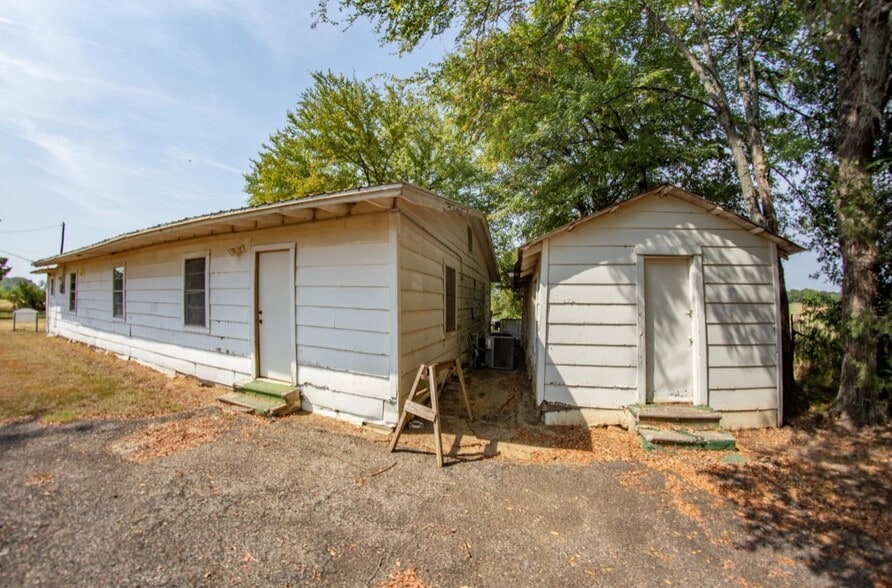 More Photos Of 6200 County Rd 42200 Road, Paris Religious Facility For Sale