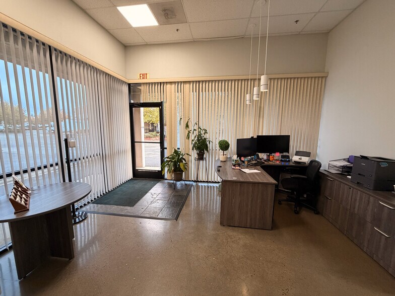 More Photos Of 11282 Pyrites Way, Gold River Warehouse For Lease