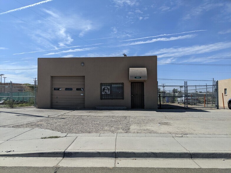 Primary Photo Of 1809 W Picacho Ave, Las Cruces Auto Repair For Lease