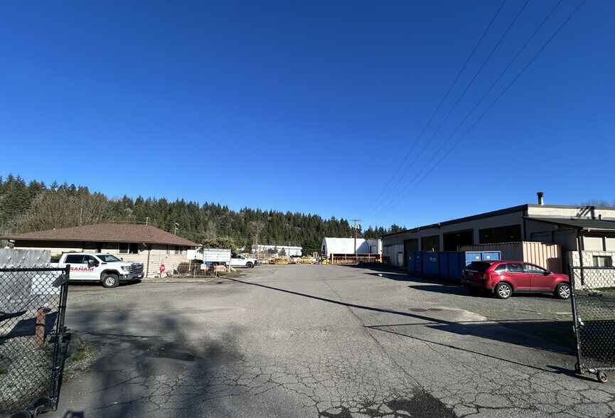 More Photos Of 30240 SE High Point Way, Issaquah Land For Lease