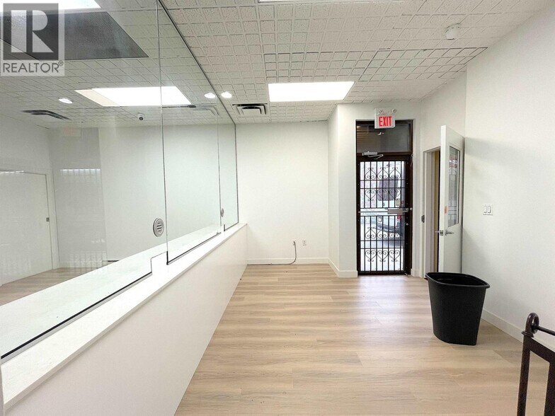 More Photos Of 8611 Alexandra Rd, Richmond Storefront For Lease
