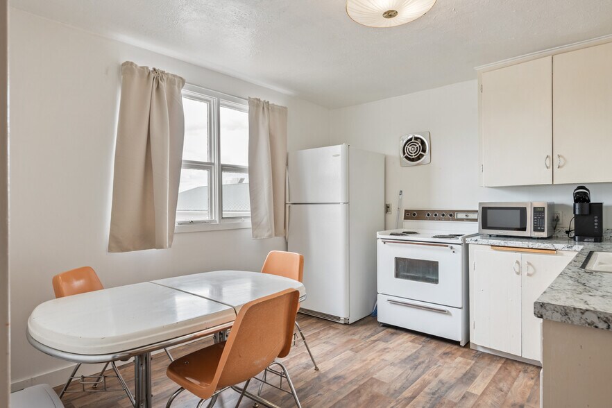 More Photos Of 220 Main St, Deer Lodge Storefront Retail Residential For Sale