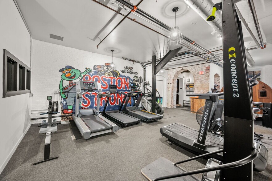 More Photos Of 24 Cambridge St, Charlestown Loft Creative Space For Sale