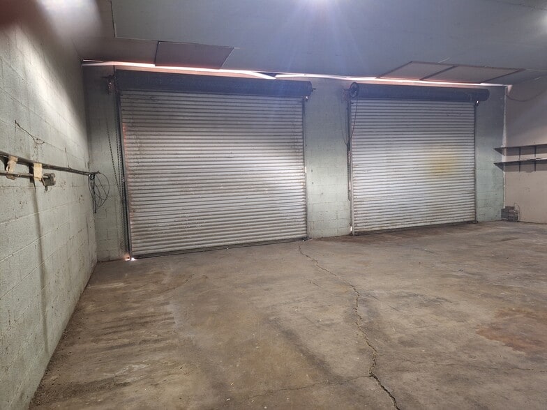 More Photos Of 241 Elliott Rd, Henderson Industrial For Lease