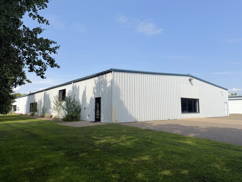 More Photos Of 23973 S Hazelwood Dr, Nisswa Flex For Sale