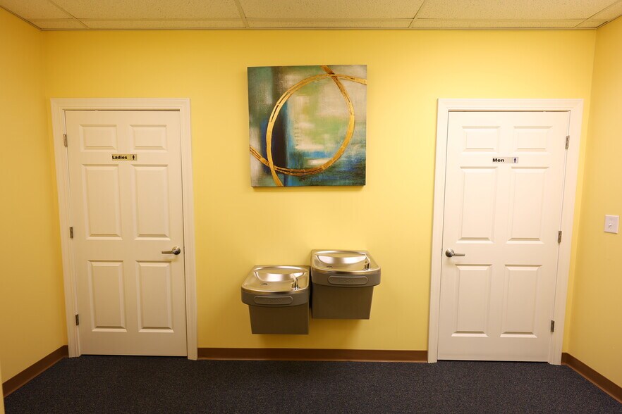 More Photos Of 1010 W Main St, Jacksonville Health Club For Sale