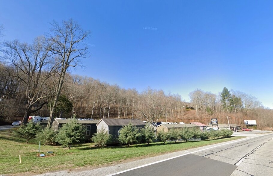 More Photos Of 2068 US-76, Hiawassee Manufactured Housing Mobile Home Park For Sale