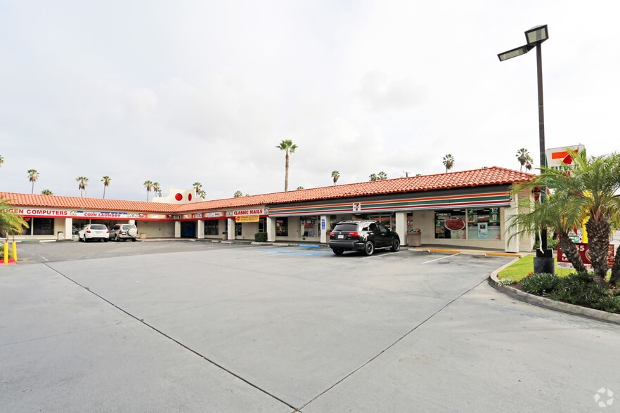 More Photos Of 2093-2145 E Ball Rd, Anaheim Storefront For Lease