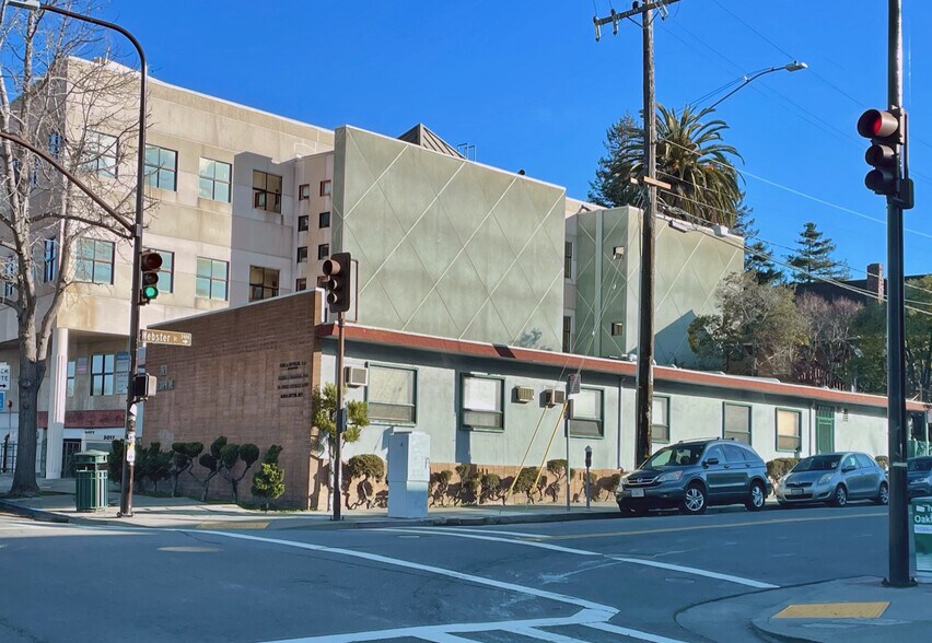 More Photos Of 3021 Telegraph Ave, Berkeley Office For Sale