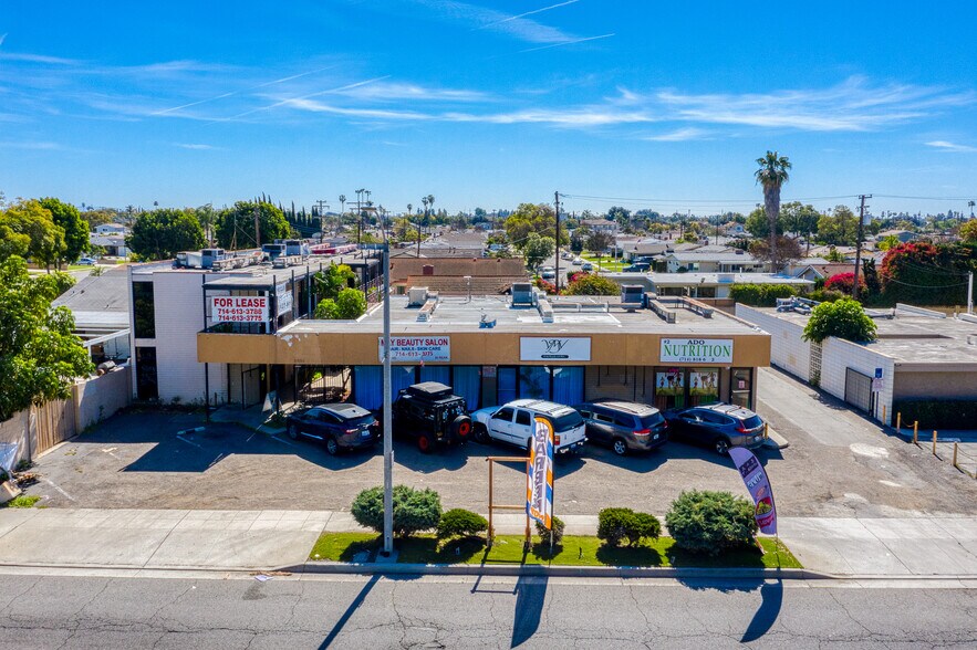 More Photos Of 2000-2010 W Lincoln Ave, Anaheim Freestanding For Sale