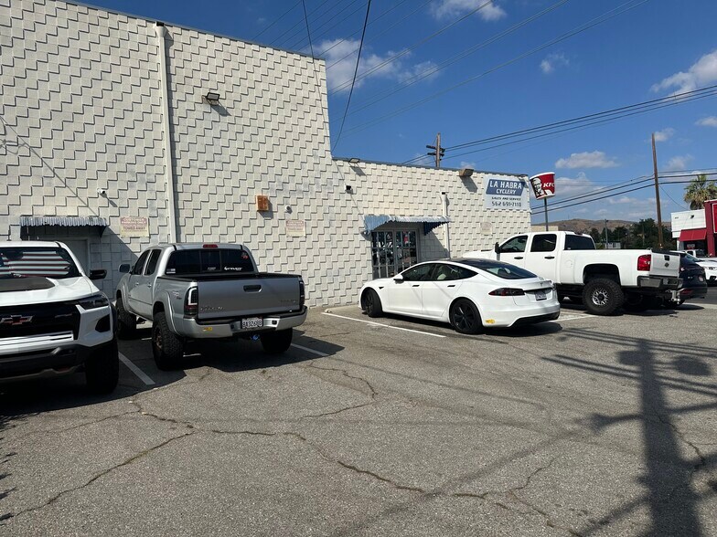 More Photos Of 451 N Harbor Blvd, La Habra Freestanding For Sale