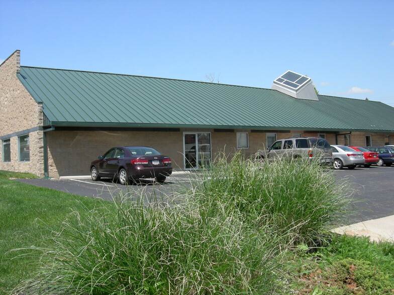 Primary Photo Of 850 King Ave, Columbus Office For Lease