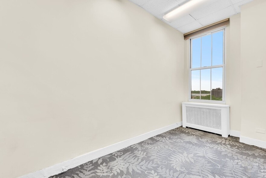 More Photos Of 142-144 Joralemon St, Brooklyn Medical For Sale