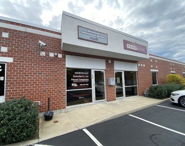 More Photos Of 293-317 Libbey Industrial Pky, Weymouth Light Distribution For Lease