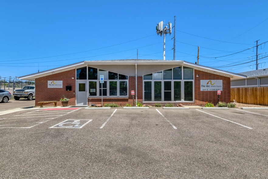 Primary Photo Of 641 E 112th Ave, Northglenn Veterinarian Kennel For Sale