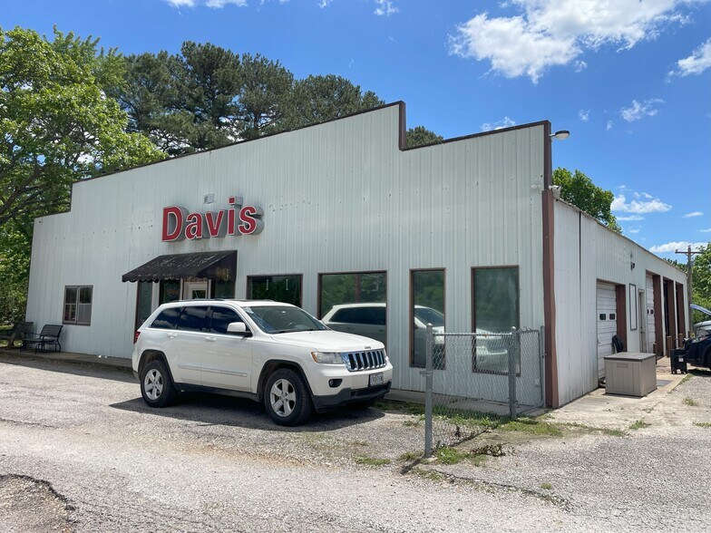 More Photos Of 21245 State Highway 76, Ava General Retail For Sale