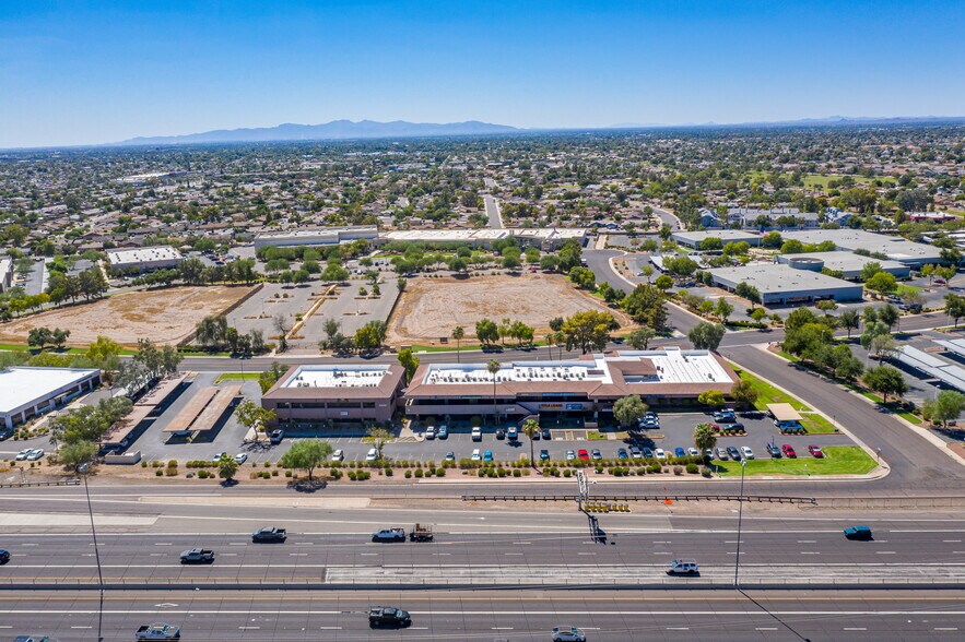 More Photos Of 15600-15650 N Black Canyon Hwy, Phoenix Office For Lease