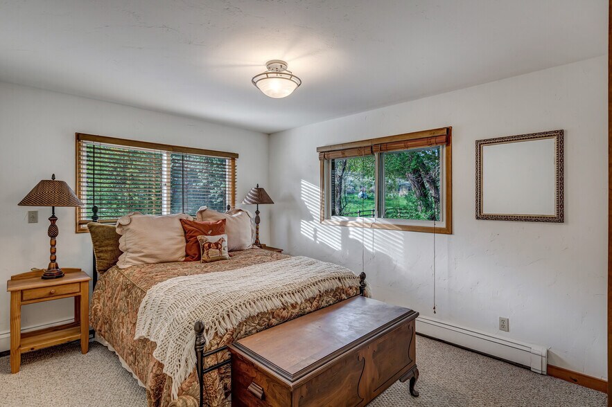 More Photos Of 1164 County Road 113, Carbondale Specialty For Sale