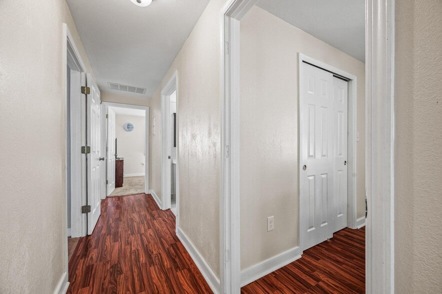 More Photos Of 9225 N Palafox St, Pensacola Office Residential For Sale