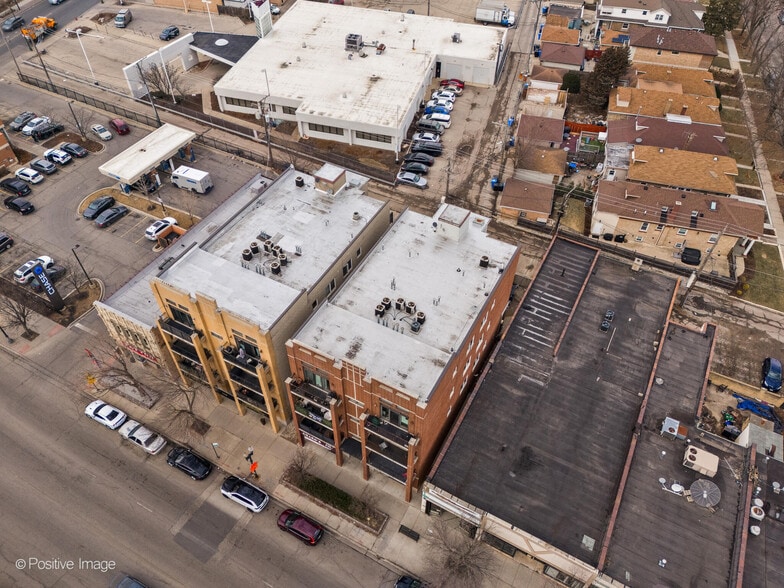 More Photos Of 7162 W Grand Ave, Elmwood Park Apartments For Sale