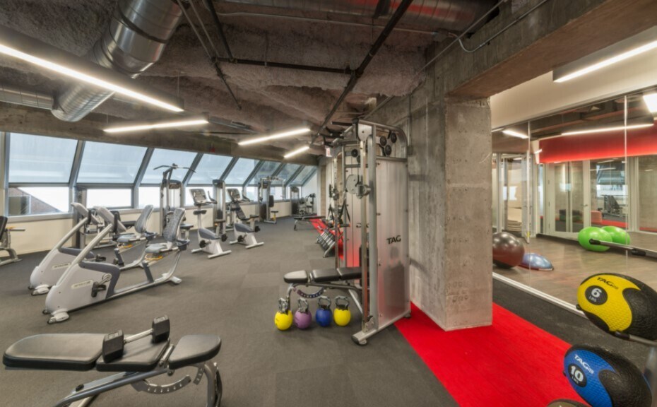 More Photos Of 940 N Michigan Ave, Chicago Office Residential For Lease